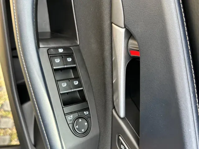 Mazda CX-30 — Фото автомобиля 6