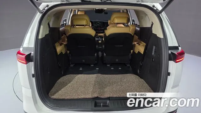 Kia Carnival 4th Gen — Фото автомобиля 23