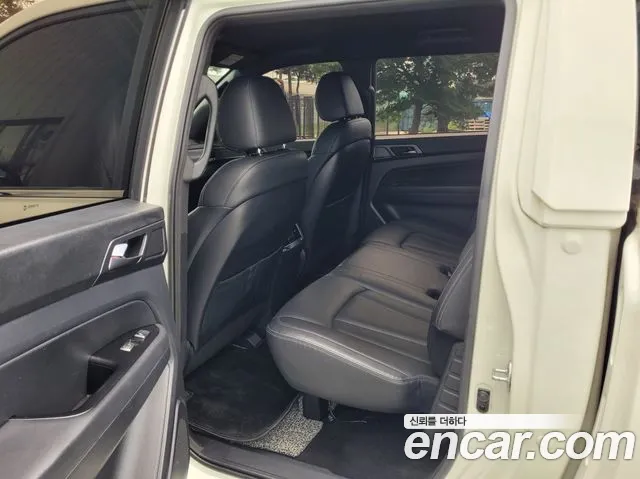 KG_Mobility_Ssangyong Rexton — Фото автомобиля 8