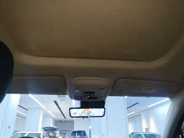 Buick Envision Plus — Фото автомобиля 17
