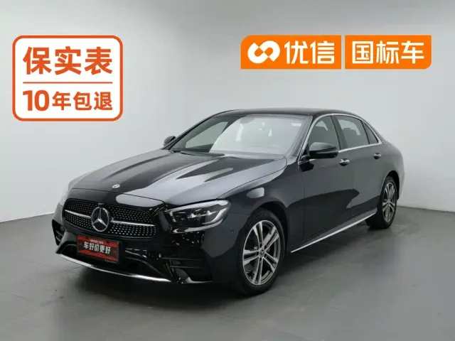 Фотография автомобиля — Mercedes-Benz E-Class