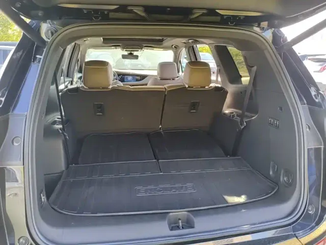 Buick Enclave — Фото автомобиля 18