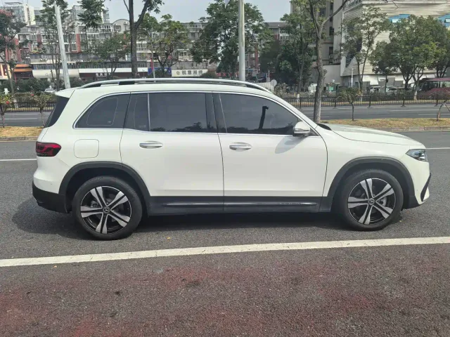 Mercedes-Benz EQB — Фото автомобиля 8