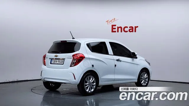 Chevrolet Spark — Фото автомобиля 2