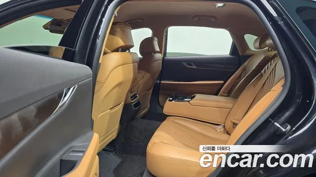 Genesis G80 Бензин 2.5 турбо 2WD — Фото автомобиля 12