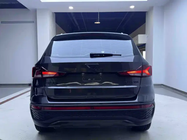 Jetta VS5 — Фото автомобиля 5