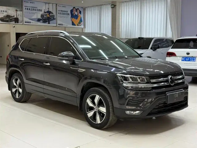 Volkswagen Tharu — Фото автомобиля 3