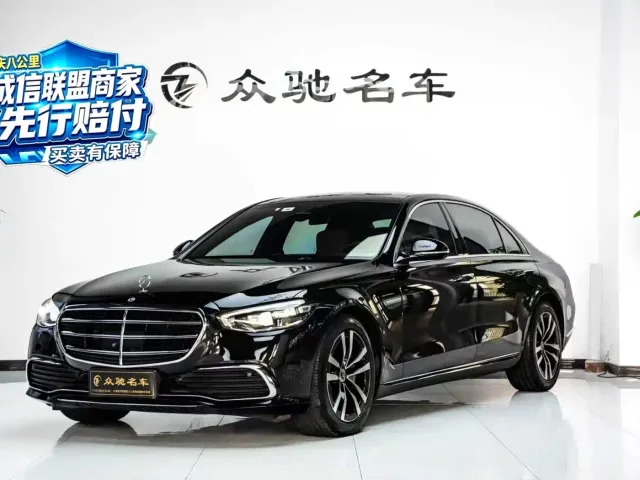 Фотография автомобиля — Mercedes-Benz S-Class