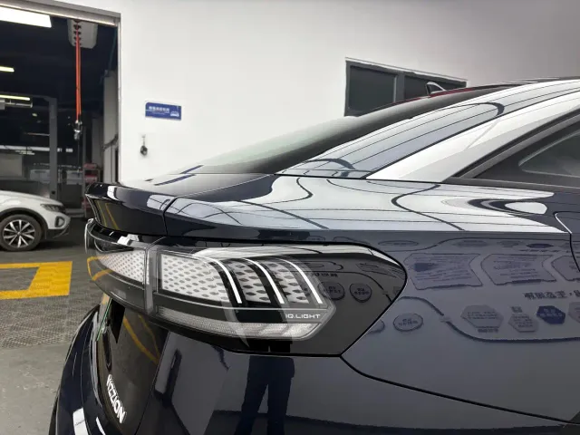 Volkswagen ID.7 Vizzion — Фото автомобиля 16