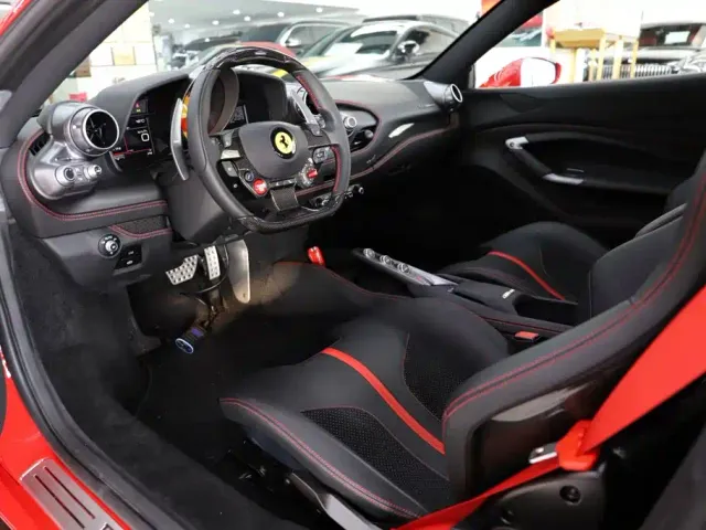 Ferrari F8 — Фото автомобиля 16