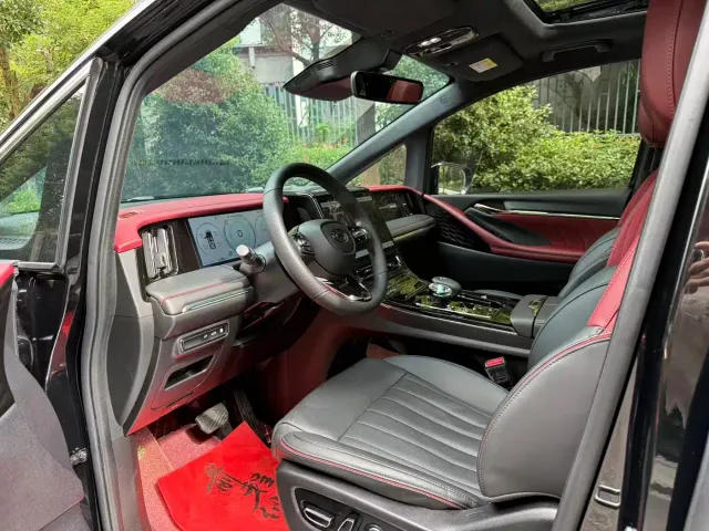 GAC Trumpchi E9 — Фото автомобиля 2