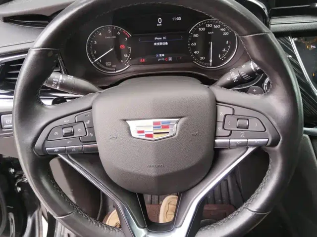 Cadillac XT6 — Фото автомобиля 15