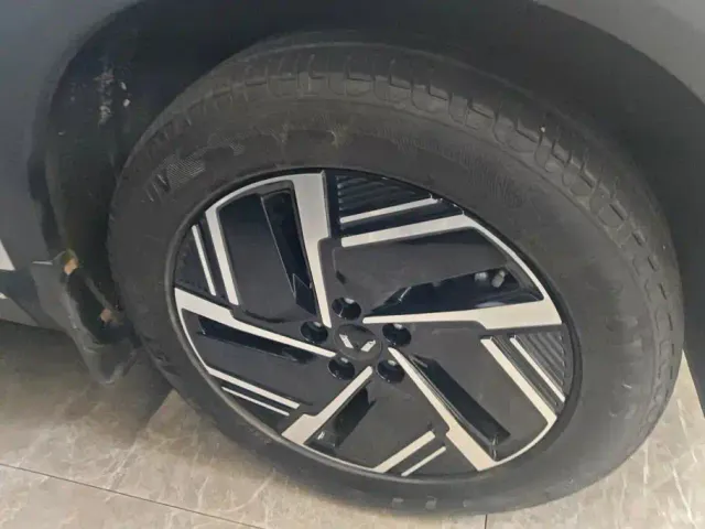 Wuling Starlight S — Фото автомобиля 6