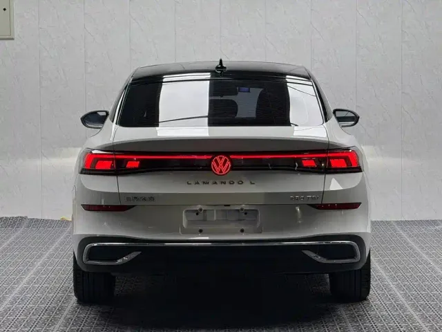 Volkswagen Lamando — Фото автомобиля 7