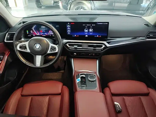 BMW i3 — Фото автомобиля 9