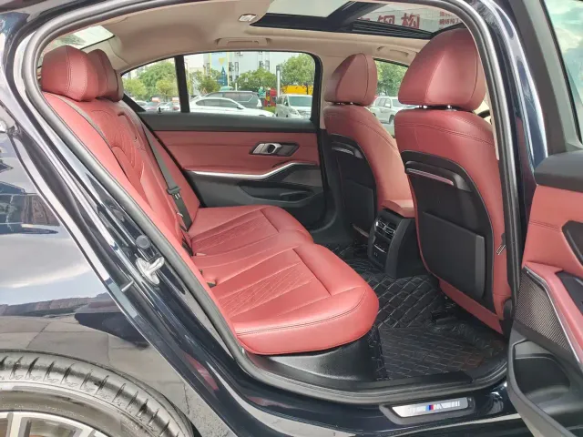 BMW 3 Series — Фото автомобиля 20