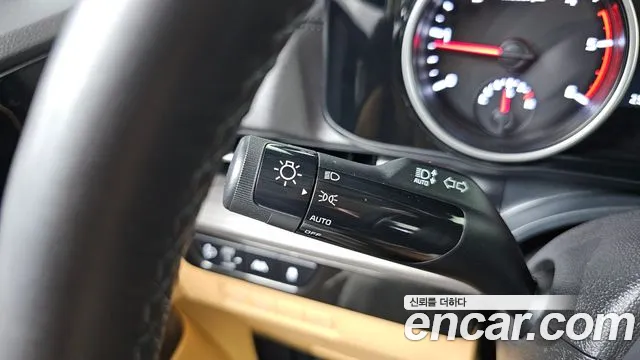 Kia Canival Carnival 4 поколение Дизель 9 мест Prestige — Фото автомобиля 30