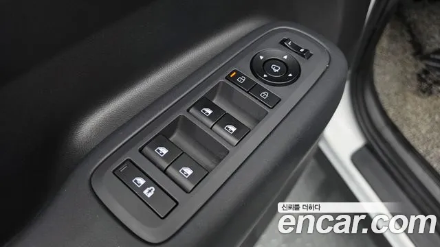 Hyundai Santa Fe — Фото автомобиля 28