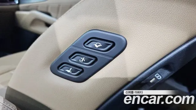 Kia Sorento Новый Sorento 4 поколение Дизель 2.2 4WD — Фото автомобиля 28