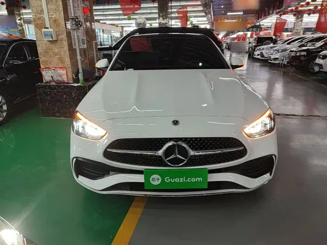 Mercedes-Benz C-Class — Фото автомобиля 2