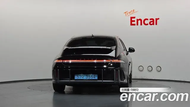 Hyundai Ioniq 6 — Фото автомобиля 4