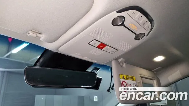Hyundai Grandeur Premium — Фото автомобиля 15