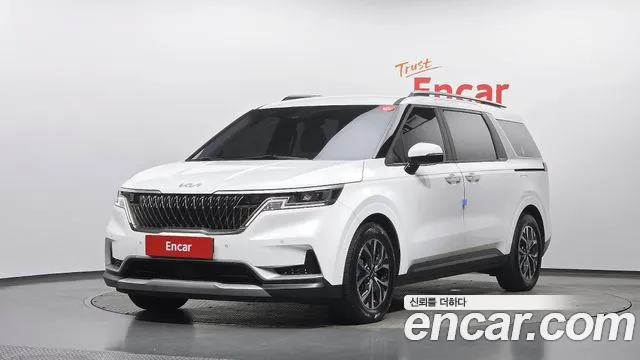 Фотография автомобиля — Kia Carnival Generation 4