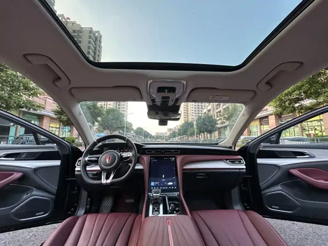 Hongqi H5 — Фото автомобиля 15