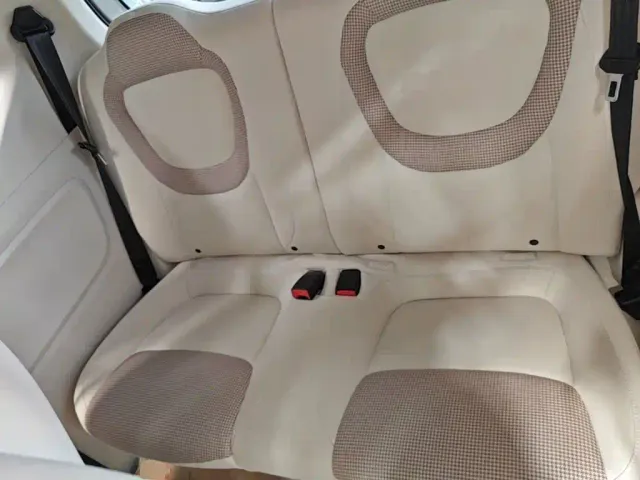 Wuling Hongguang Mini EV — Фото автомобиля 16