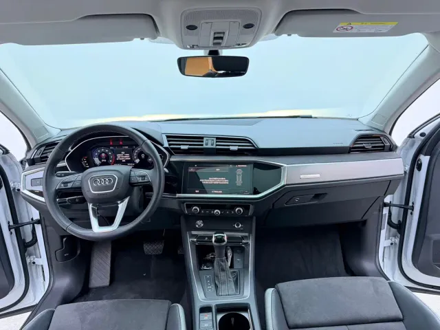 Audi Q3 — Фото автомобиля 11