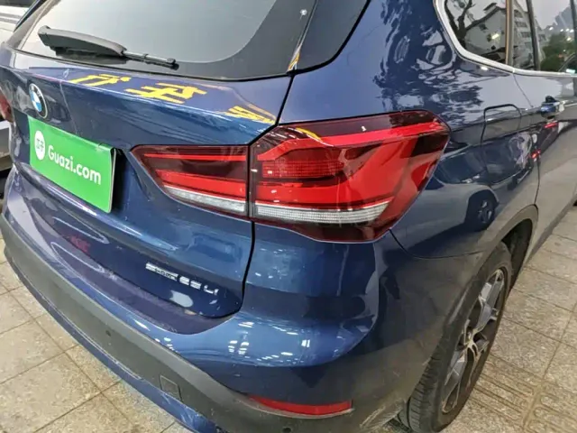 BMW X1 — Фото автомобиля 7