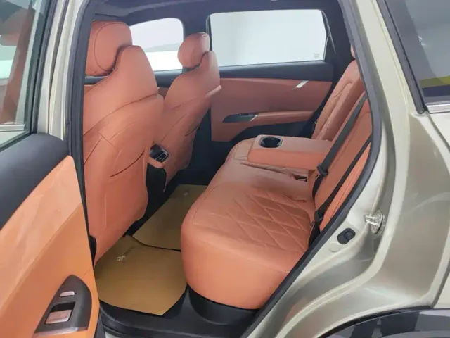 Changan CS75 Plus — Фото автомобиля 11