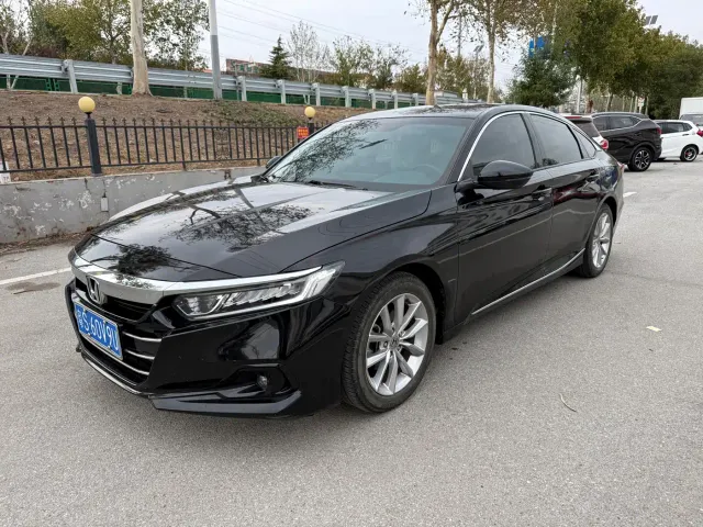 Фотография автомобиля — Honda Accord