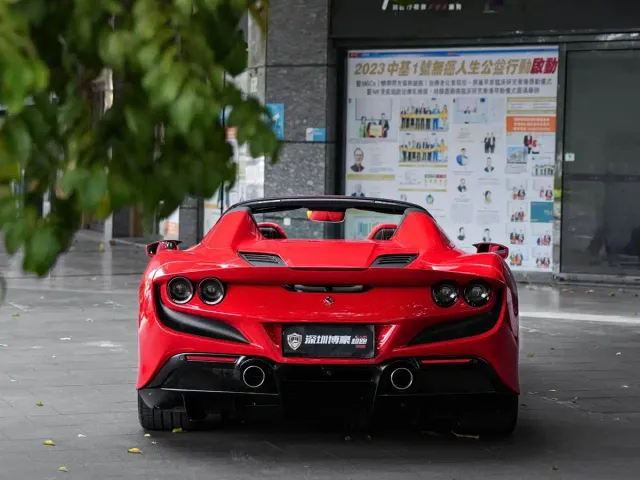 Ferrari F8 — Фото автомобиля 23
