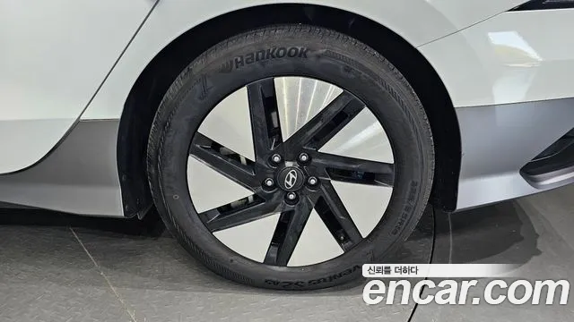 Hyundai Ioniq 6 — Фото автомобиля 6