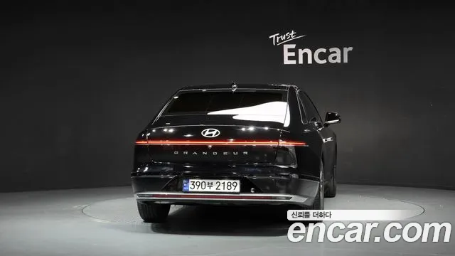 Hyundai Grandeur GN7 — Фото автомобиля 4