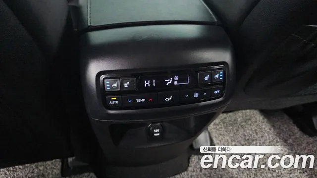 Hyundai Palisade Palisade Дизель 2.2 2WD — Фото автомобиля 18