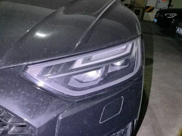 Audi Q5L — Фото автомобиля 5