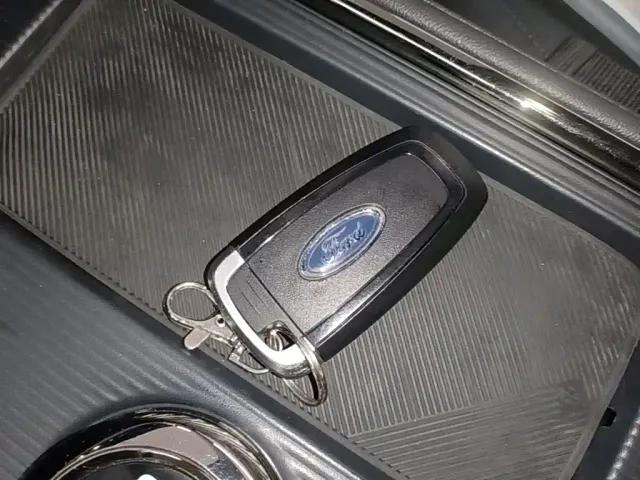 Ford Mondeo — Фото автомобиля 16