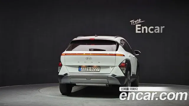 Hyundai Kona Kona (SX2) Бензин 1.6 турбо 2WD — Фото автомобиля 4
