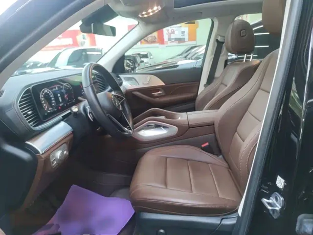 Mercedes-Benz GLE-Class — Фото автомобиля 14