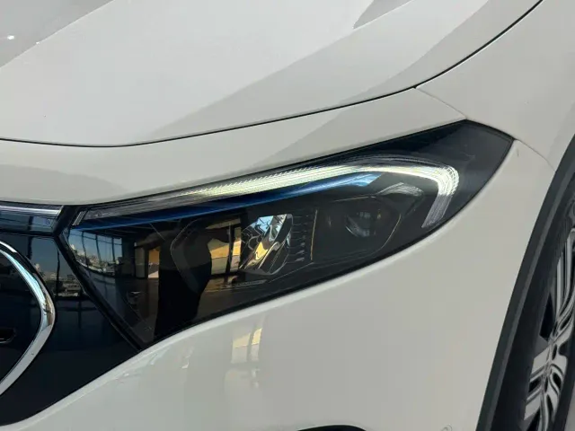 Mercedes-Benz EQA — Фото автомобиля 20