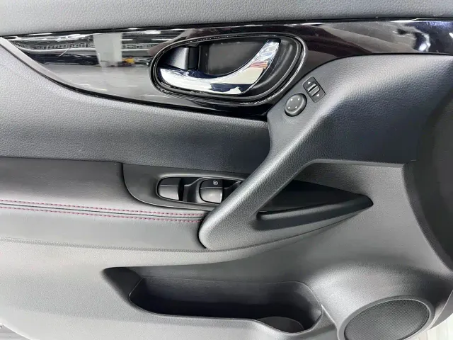 Nissan Qashqai — Фото автомобиля 11
