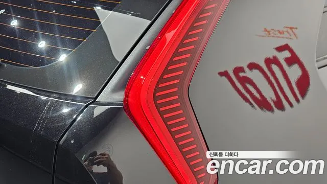 Kia Niro All Niro EV Air — Фото автомобиля 23