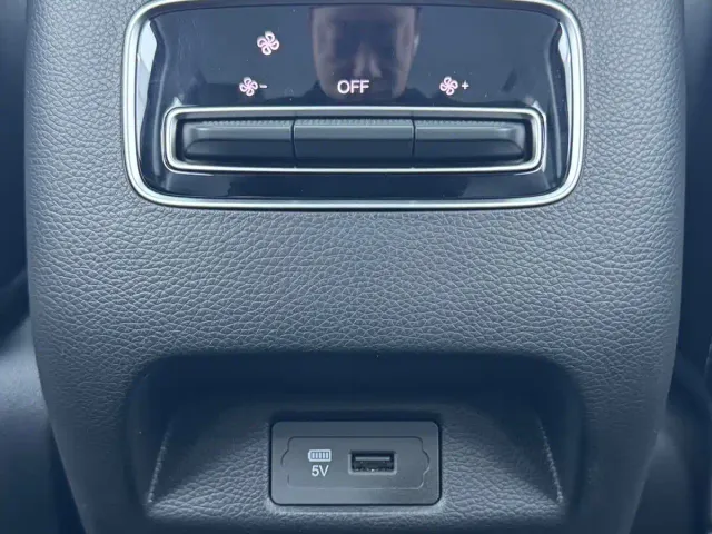 GAC Trumpchi M6 — Фото автомобиля 17