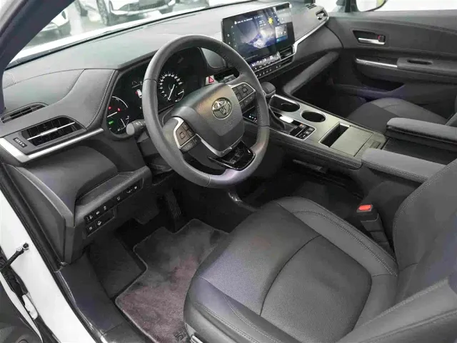 Toyota Sienna — Фото автомобиля 8