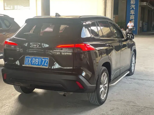 Toyota Corolla Cross — Фото автомобиля 4