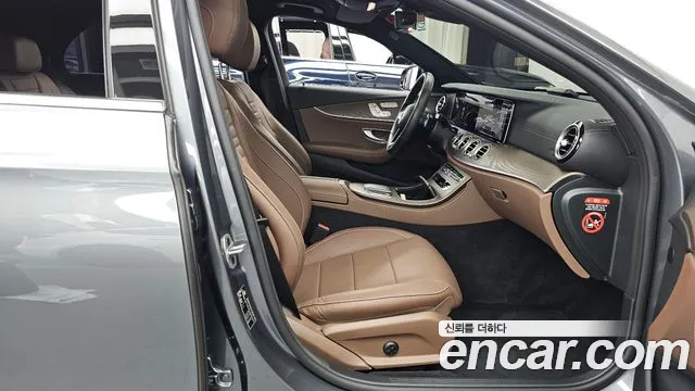 Mercedes-Benz E-Class W213 — Фото автомобиля 17