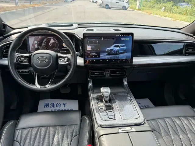 GAC Trumpchi GS8 — Фото автомобиля 8