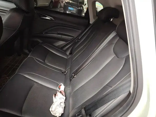 Nezha Auto Nezha V 2022 Trend 400 Lite — Фото автомобиля 16